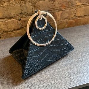 Pyramid Triangle Purse